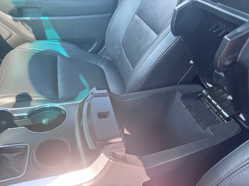 2015 Ford Explorer Image 19