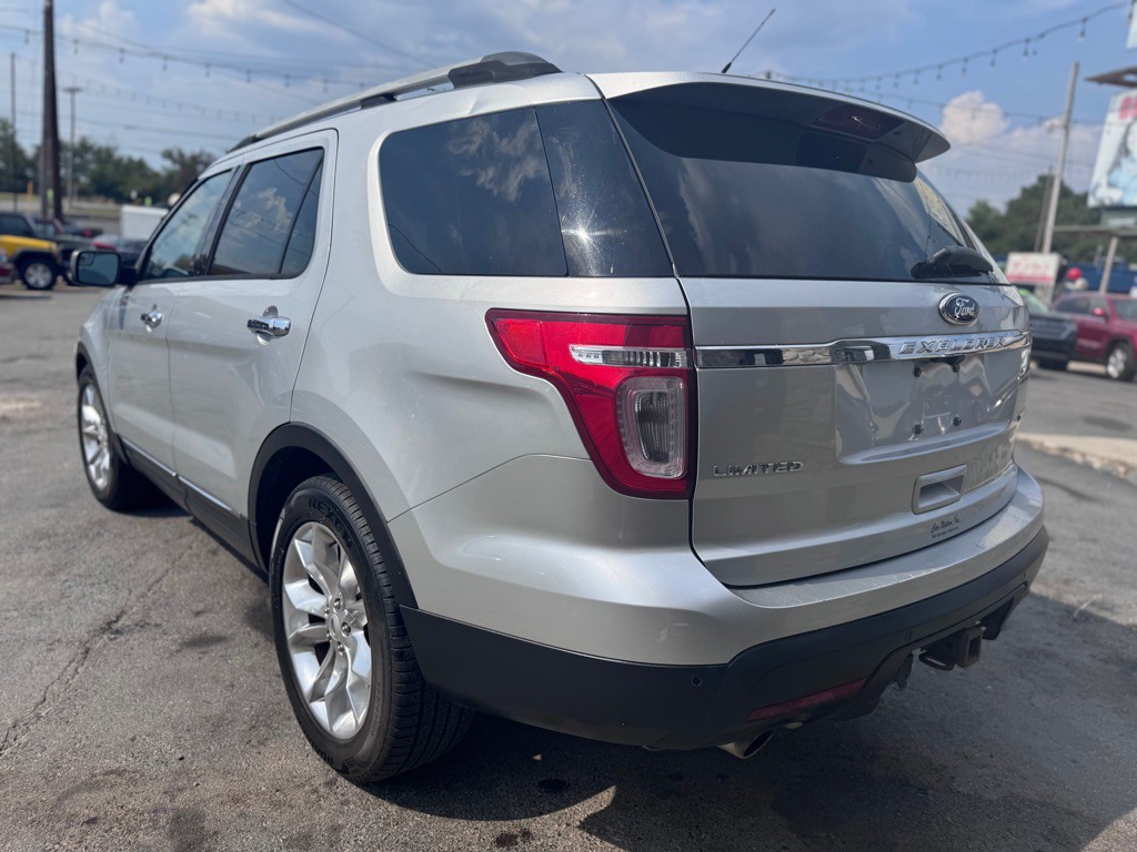 2013 Ford Explorer Image 7