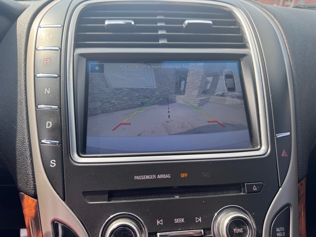 2016 Lincoln MKX Image 16