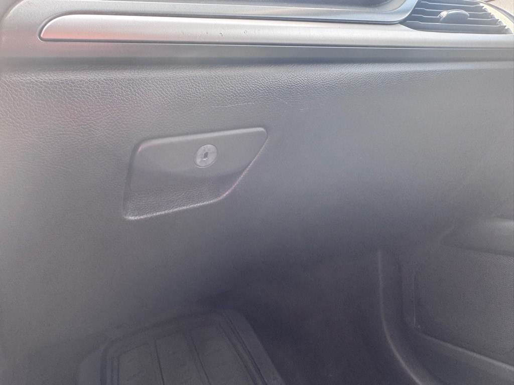 2016 Ford Fusion Image 14