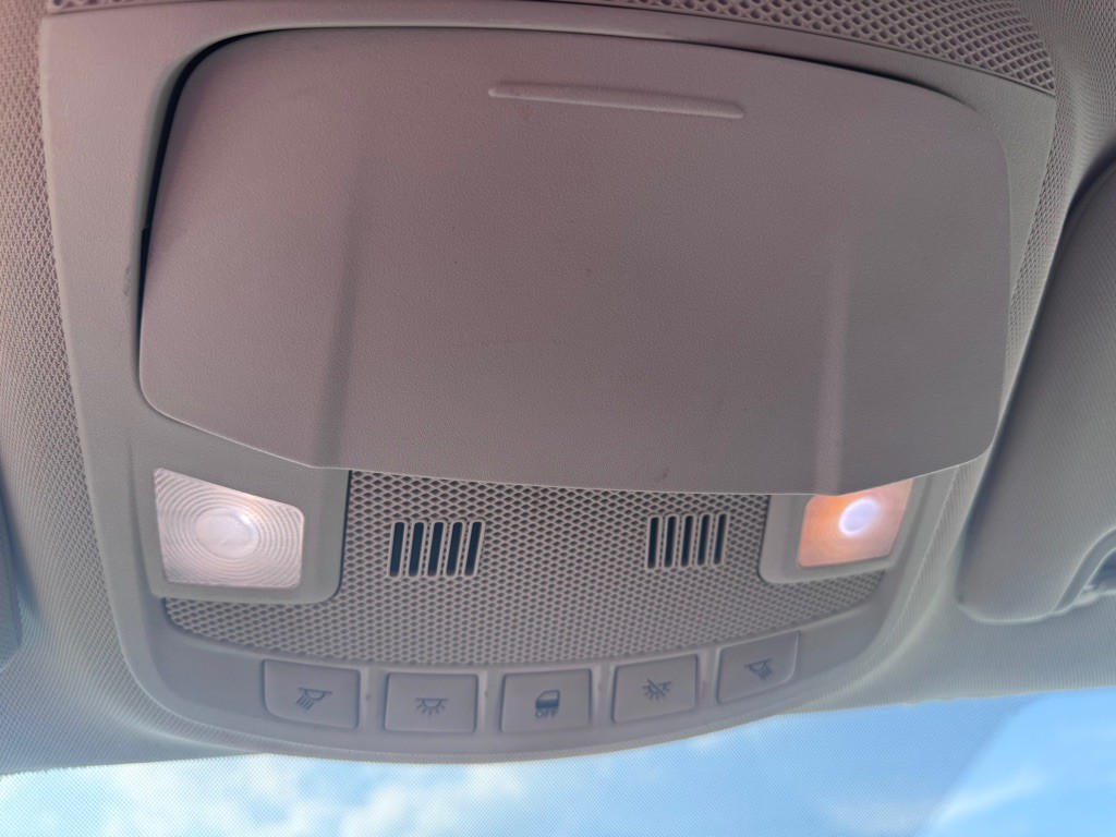2016 Ford Fusion Image 19