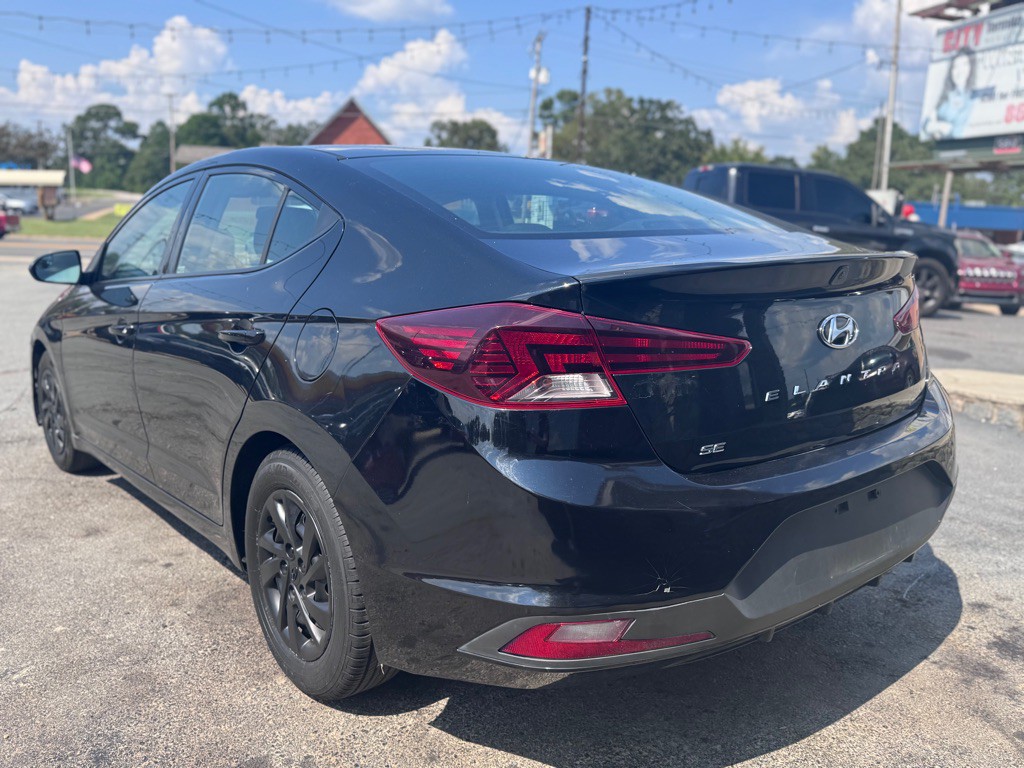 2019 Hyundai Elantra Image 7