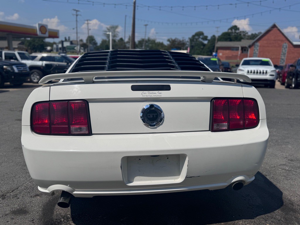 2005 Ford Mustang Image 6