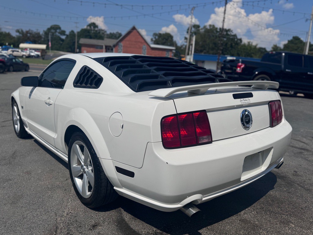 2005 Ford Mustang Image 7