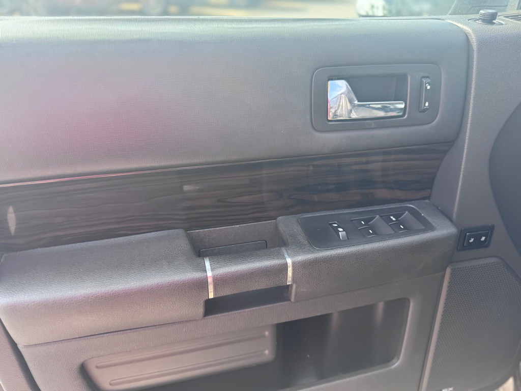 2014 Ford Flex Image 9