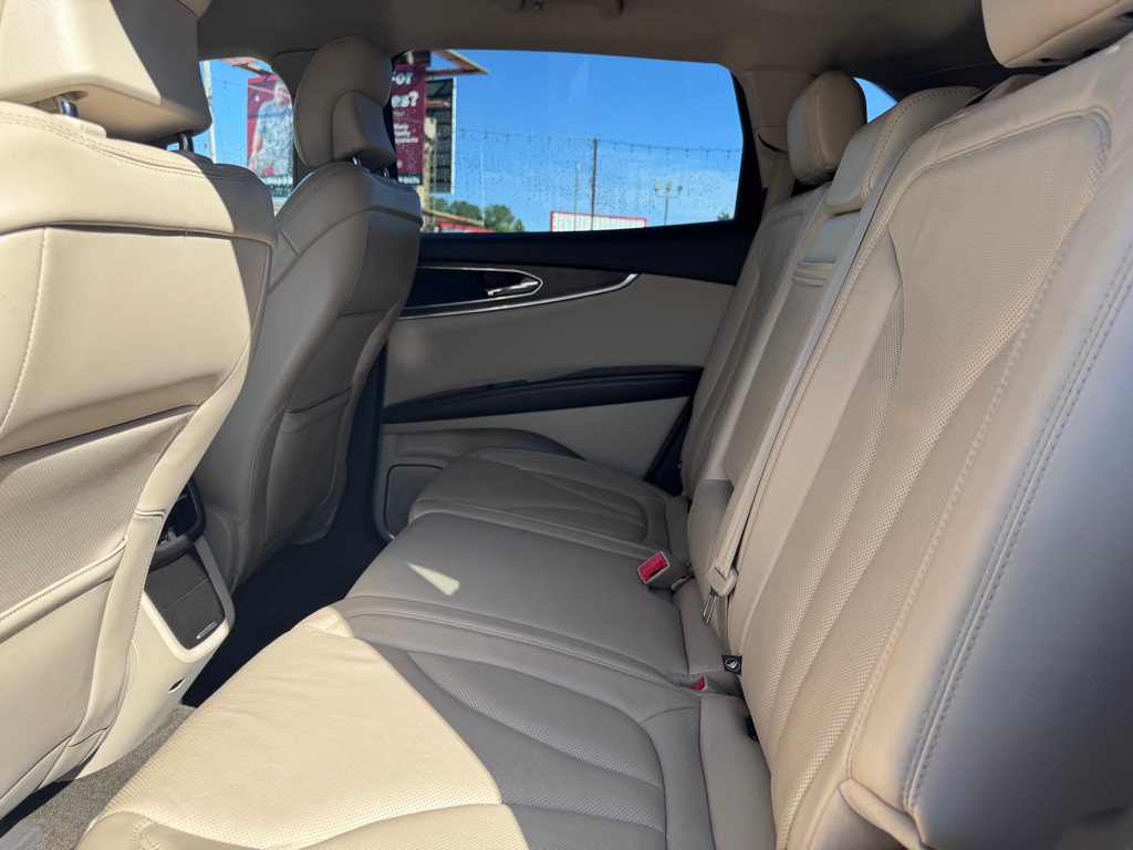 2016 Lincoln MKX Image 27
