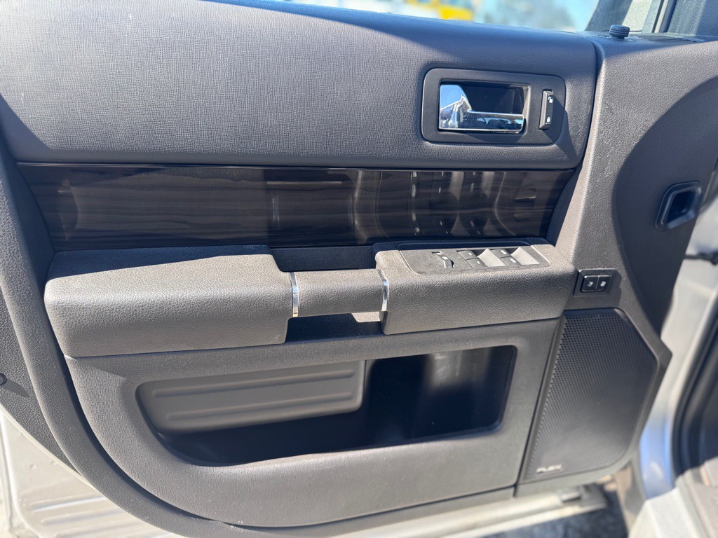 2018 Ford Flex Image 9