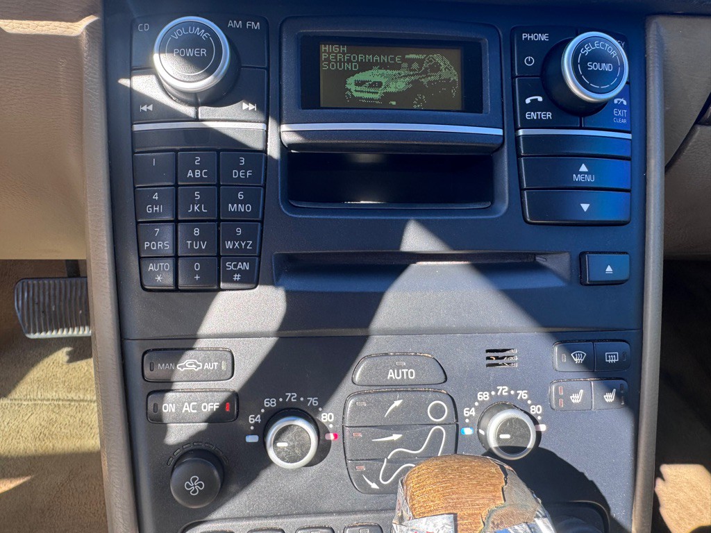 2012 Volvo XC90 Image 15