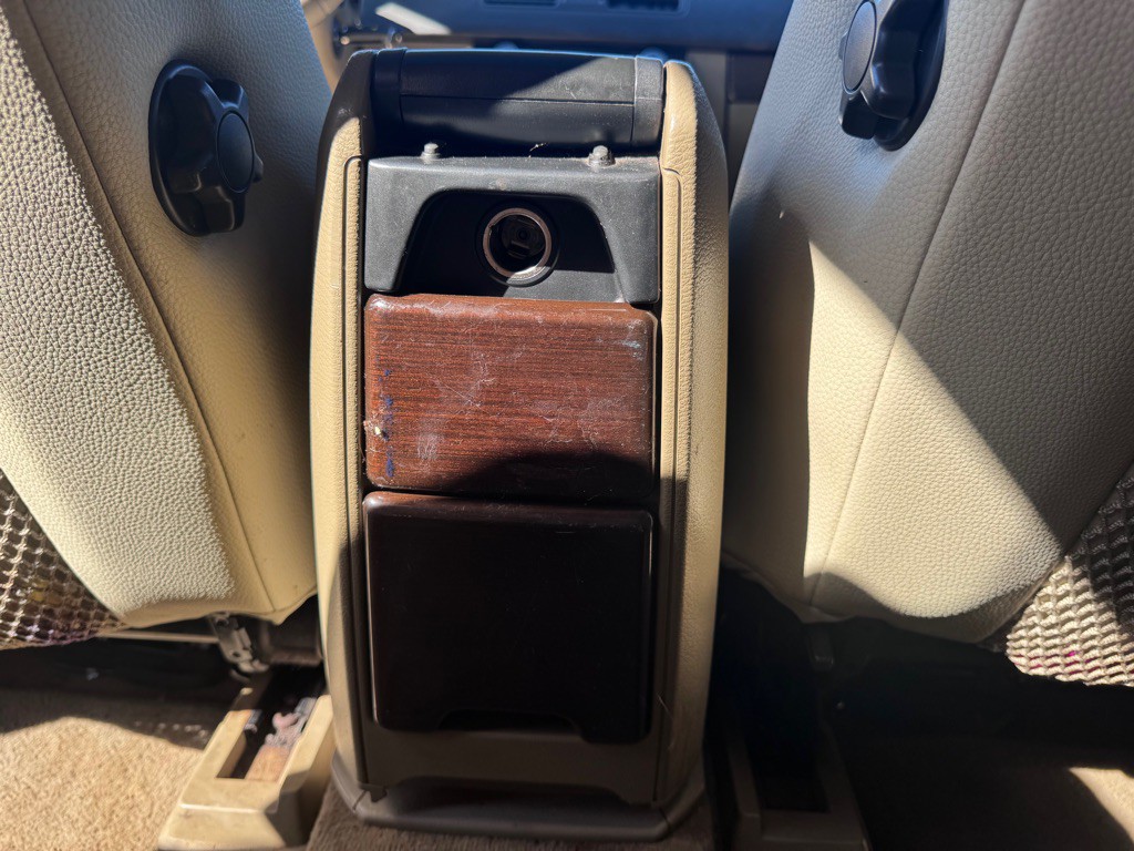 2012 Volvo XC90 Image 25