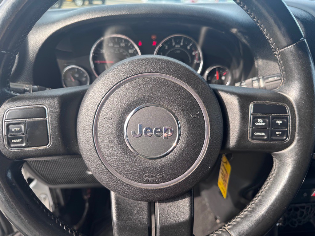 2011 Jeep Wrangler Unlimited Image 20