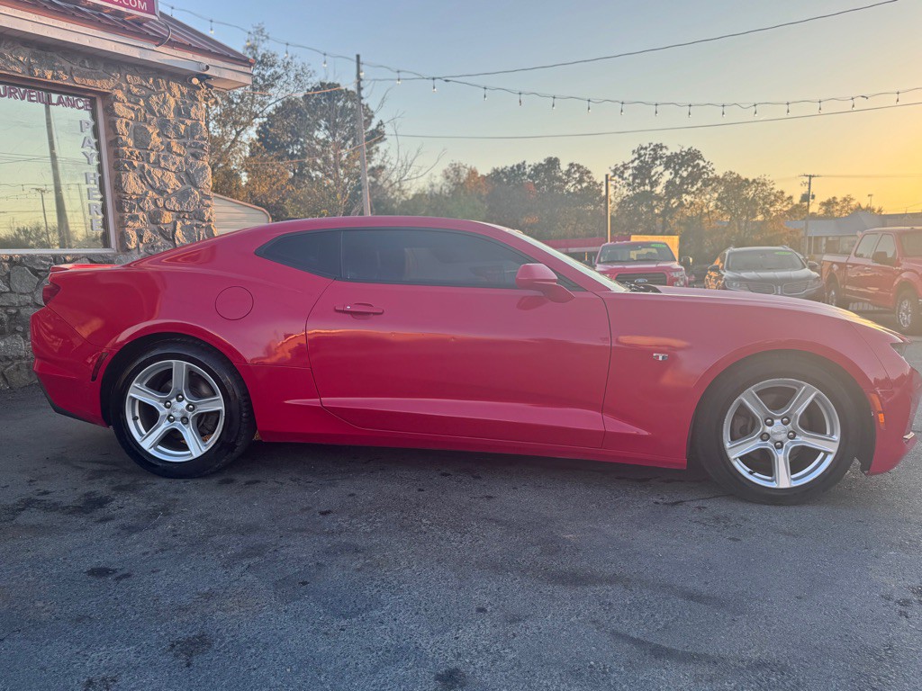 2020 Chevrolet Camaro Image 4