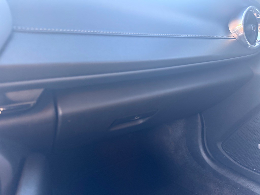 2020 Chevrolet Camaro Image 13