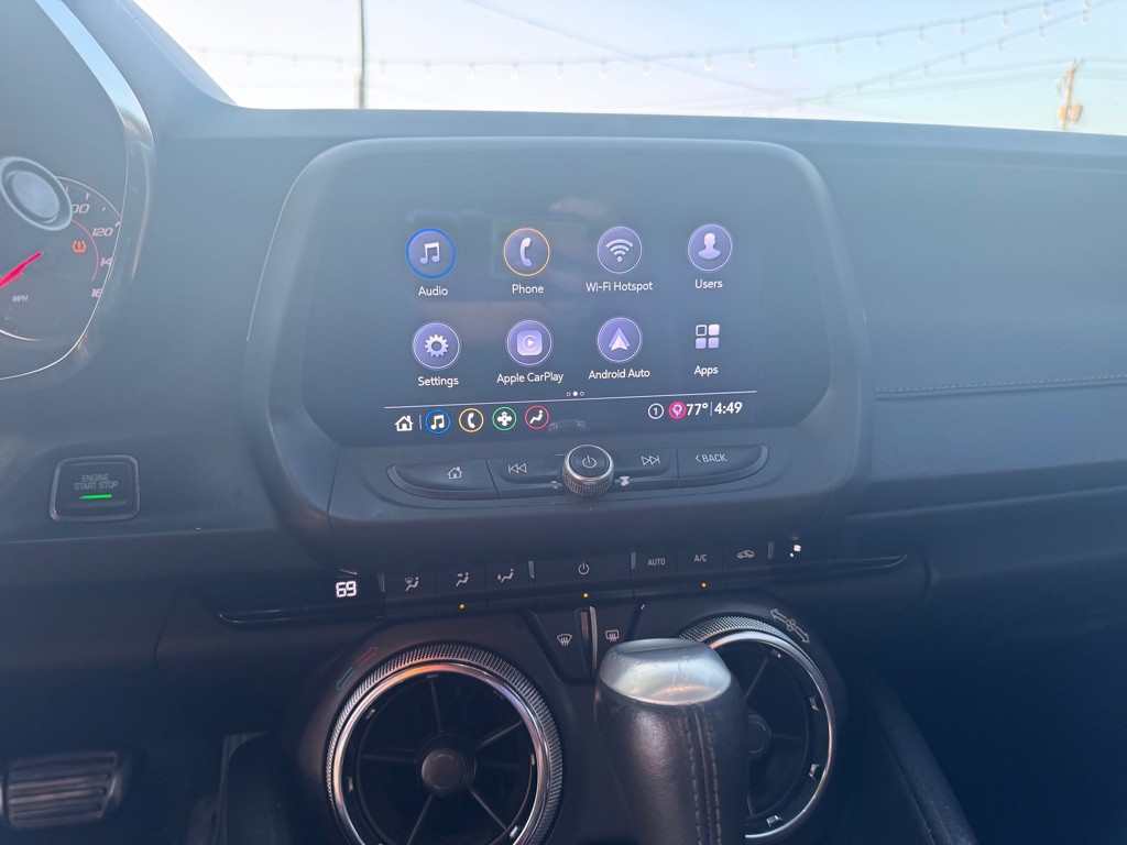 2020 Chevrolet Camaro Image 14