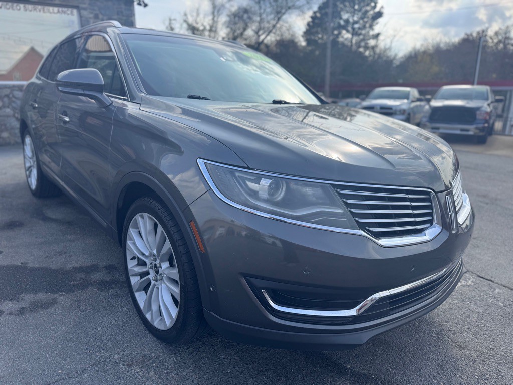 2017 Lincoln MKX Image 3