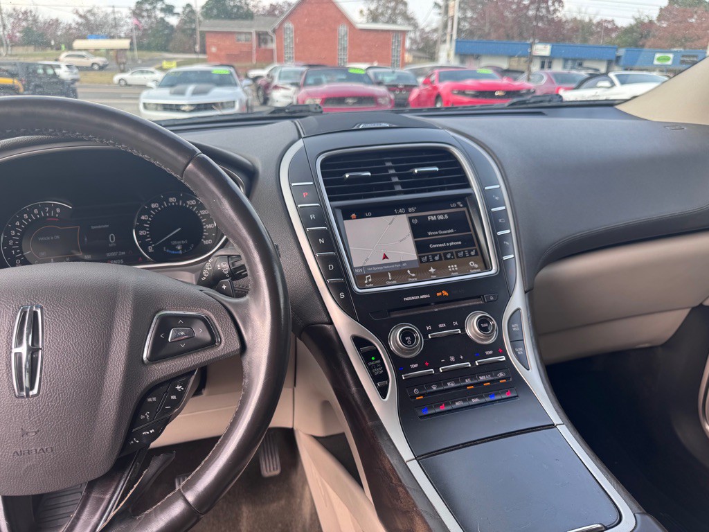 2017 Lincoln MKX Image 13