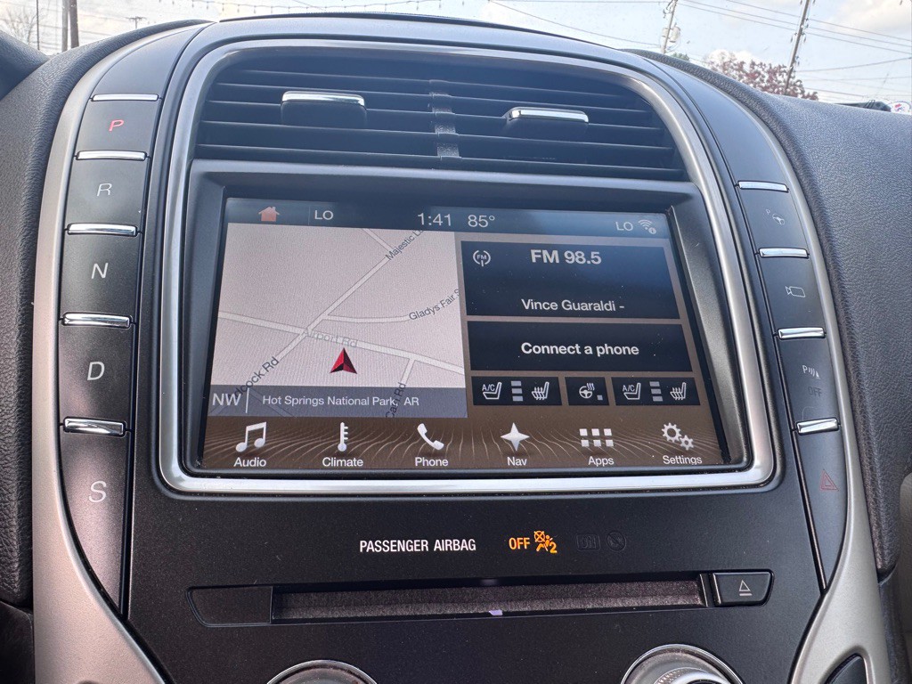 2017 Lincoln MKX Image 16