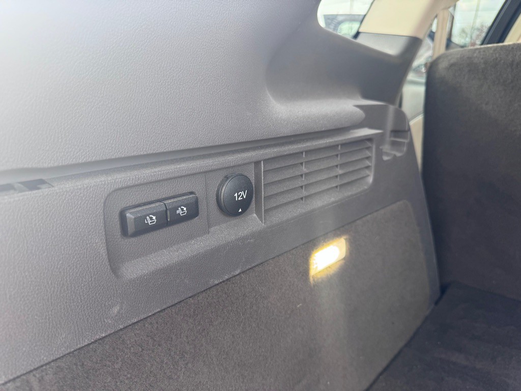 2017 Lincoln MKX Image 32