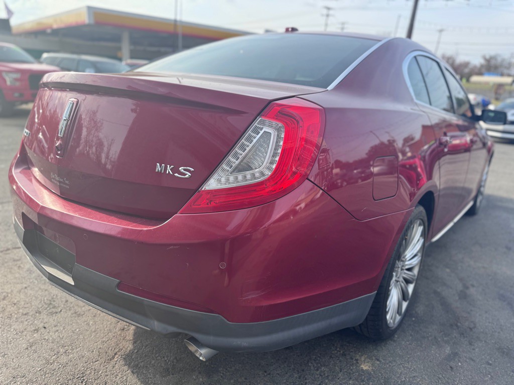 2013 Lincoln MKS Image 5