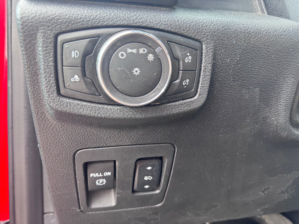 2016 Ford F-150 Image 12