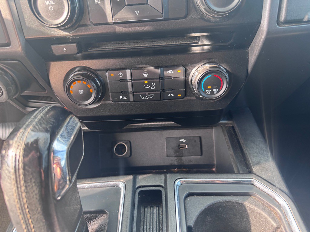 2016 Ford F-150 Image 20