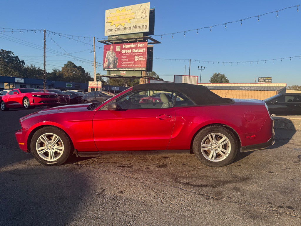 2012 Ford Mustang Image 6