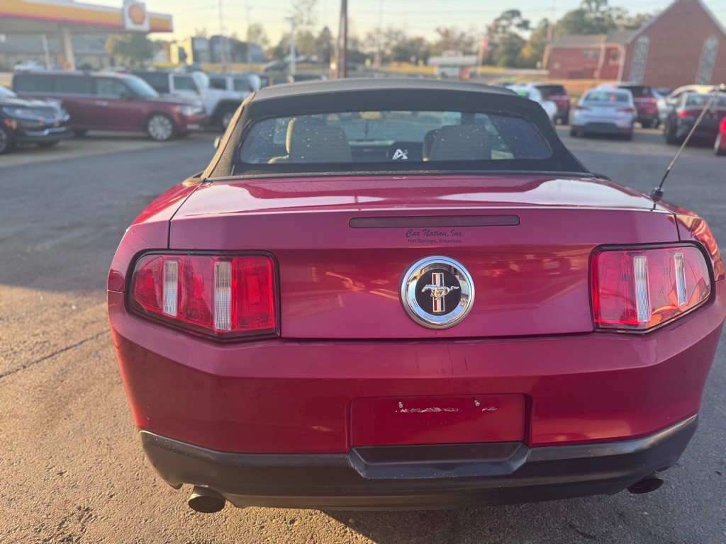 2012 Ford Mustang Image 8