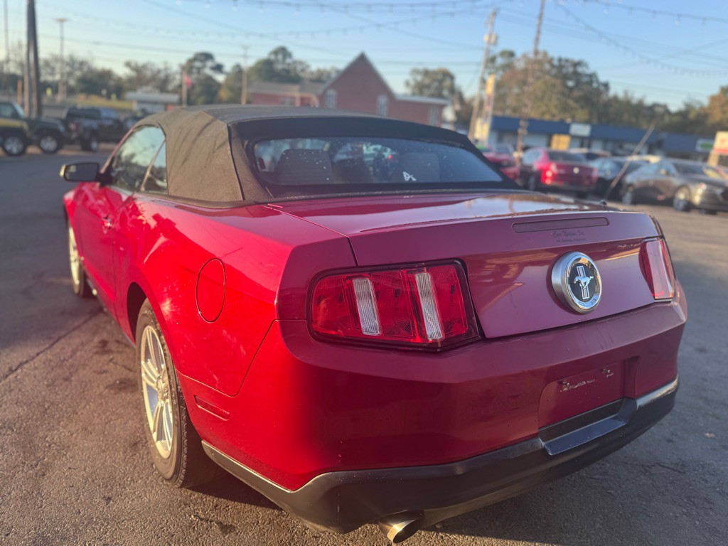 2012 Ford Mustang Image 10