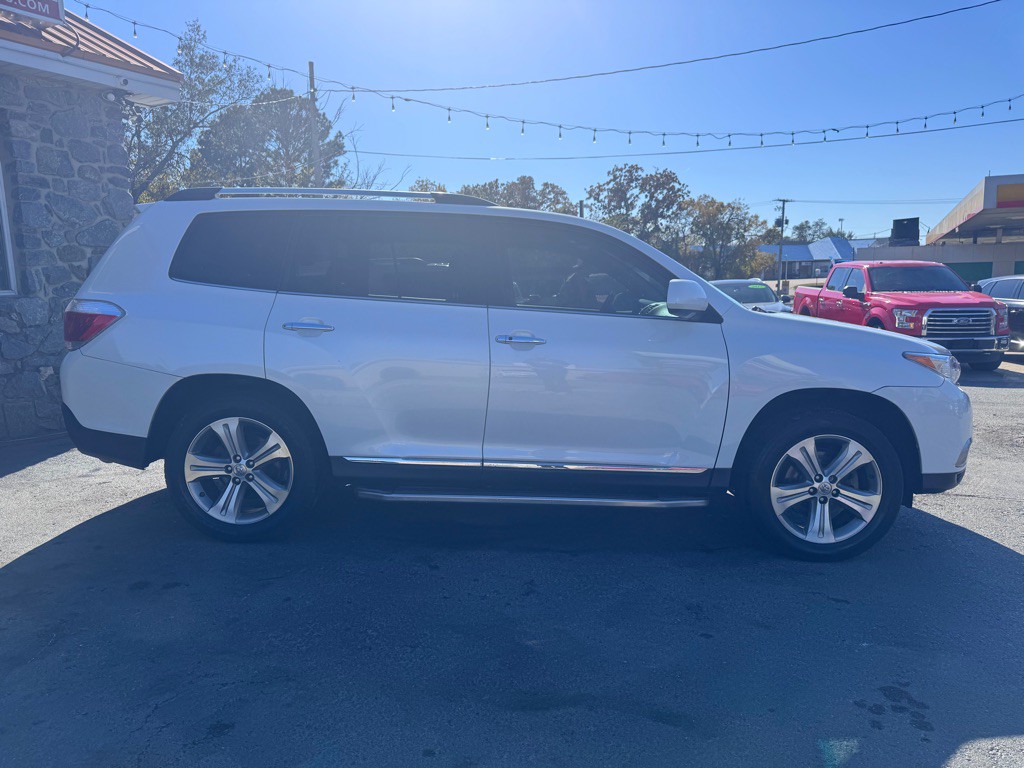 2013 Toyota Highlander Image 4