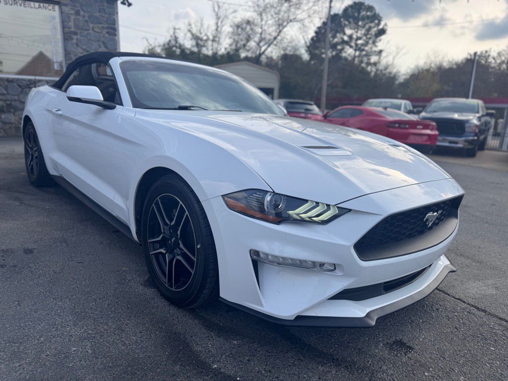 2018 Ford Mustang Image 3