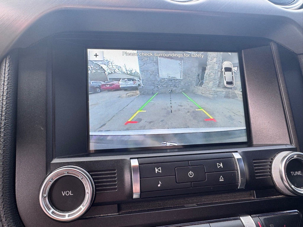 2018 Ford Mustang Image 18