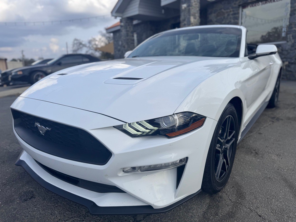 2018 Ford Mustang Image 25