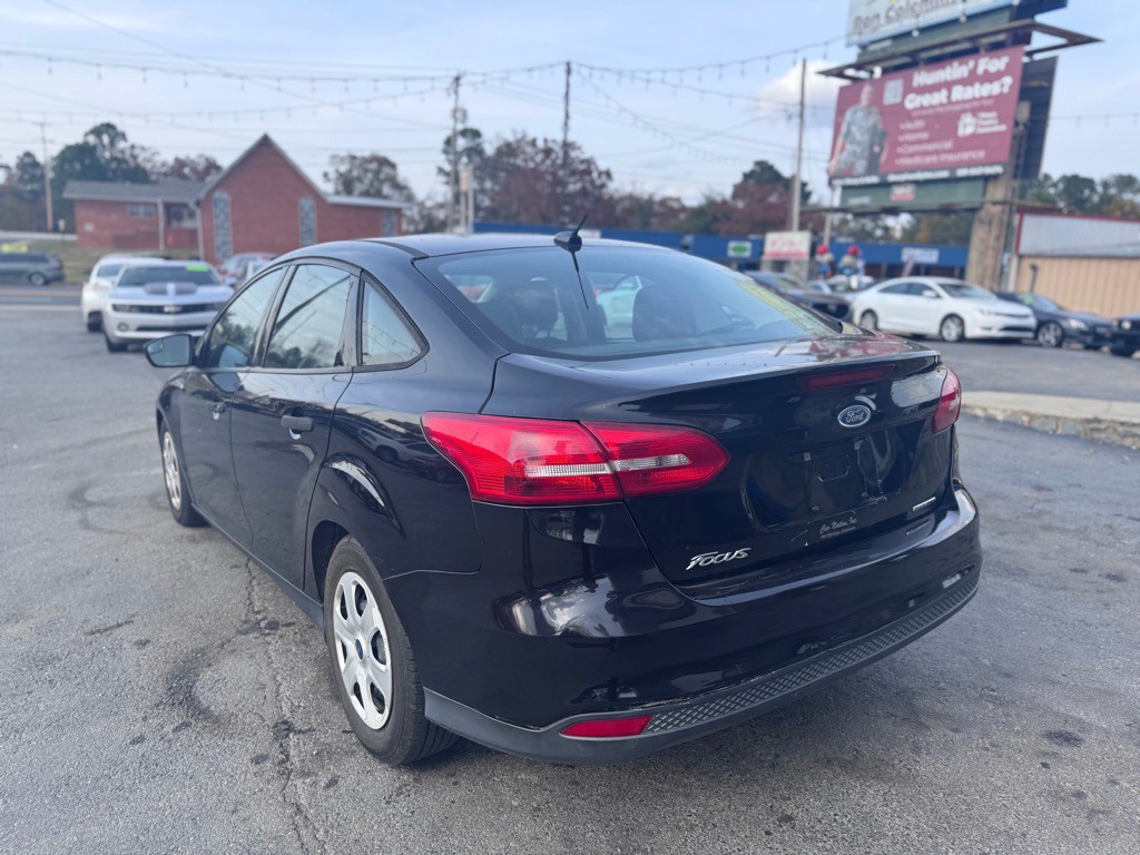 2016 Ford Focus Image 7