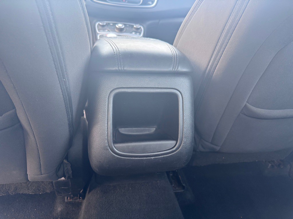 2015 Chrysler 200 Image 27