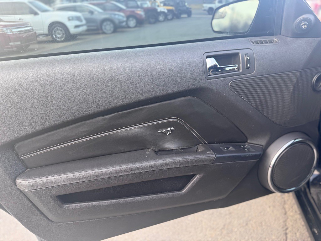 2014 Ford Mustang Image 9