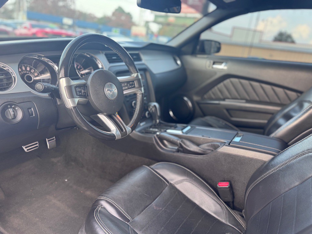 2014 Ford Mustang Image 11