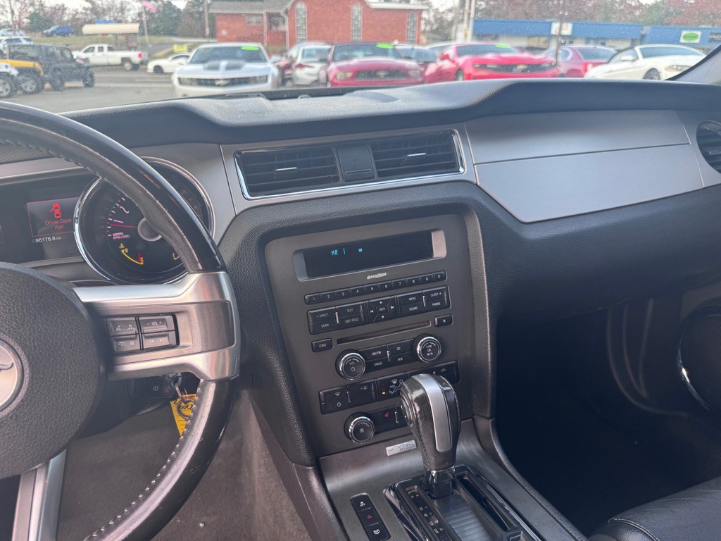 2014 Ford Mustang Image 13