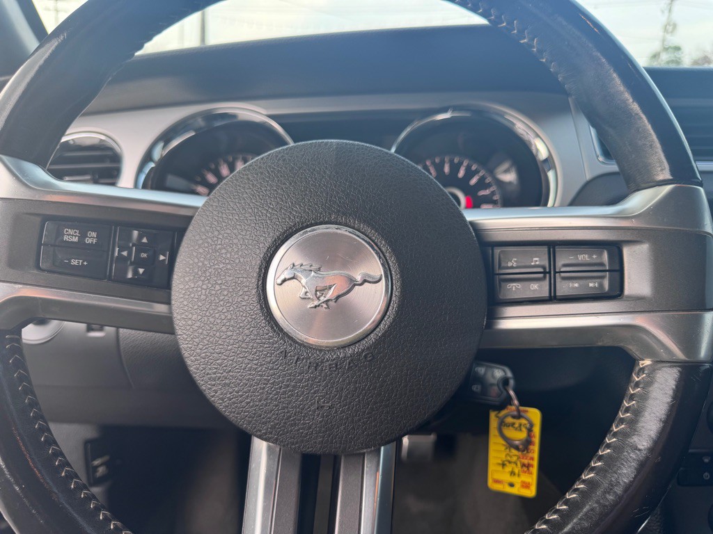 2014 Ford Mustang Image 21