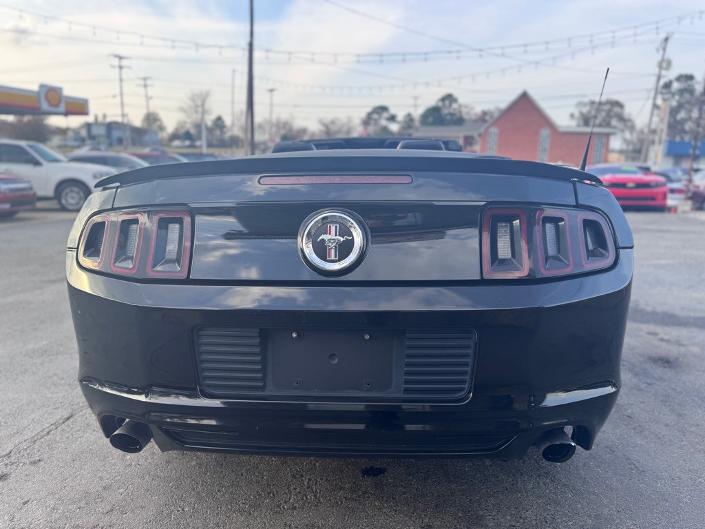 2014 Ford Mustang Image 29