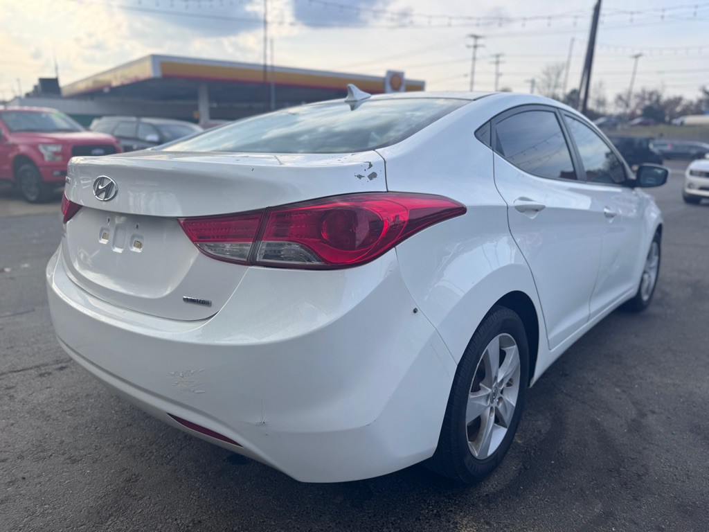 2012 Hyundai Elantra Image 5