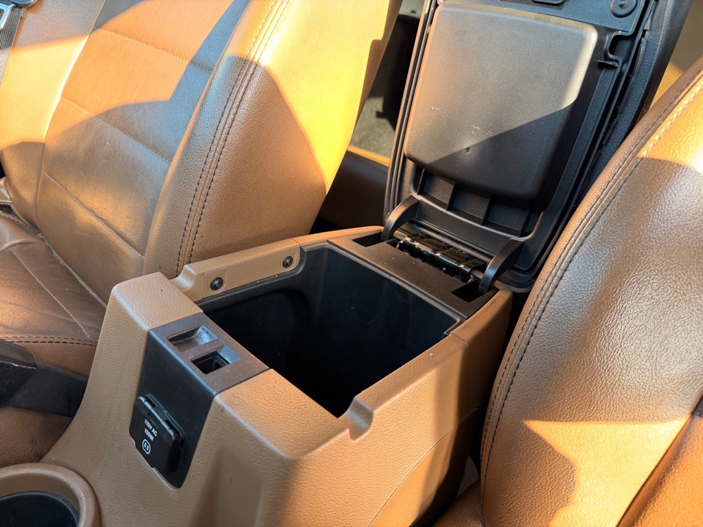 2011 Jeep Wrangler Unlimited Image 18