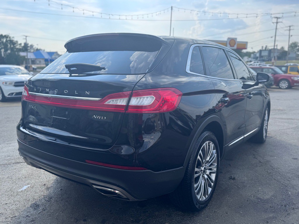 2017 Lincoln MKX Image 5