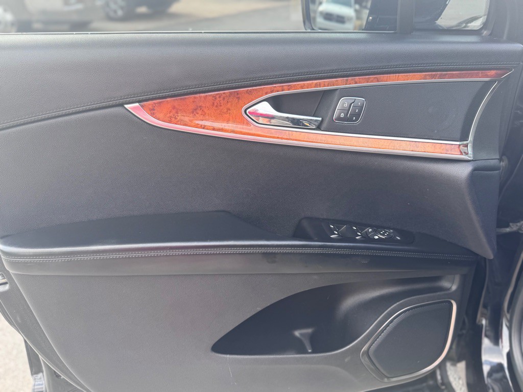 2017 Lincoln MKX Image 9