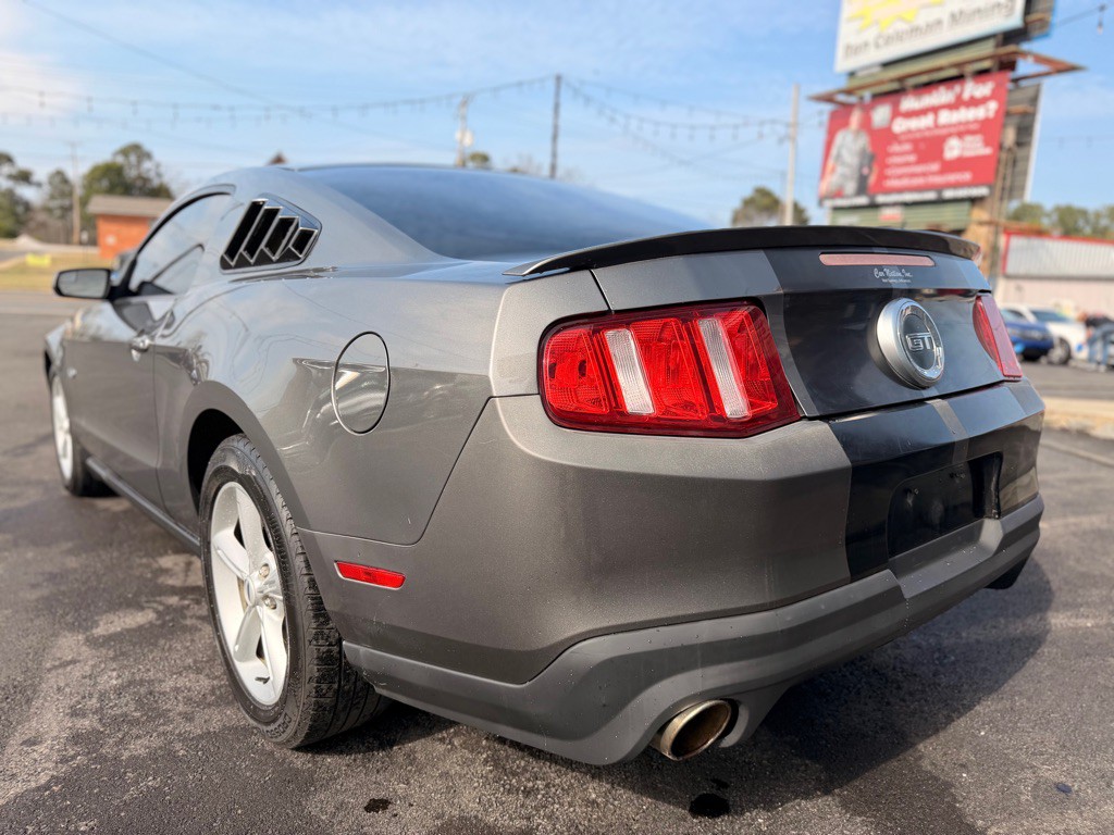 2011 Ford Mustang Image 7