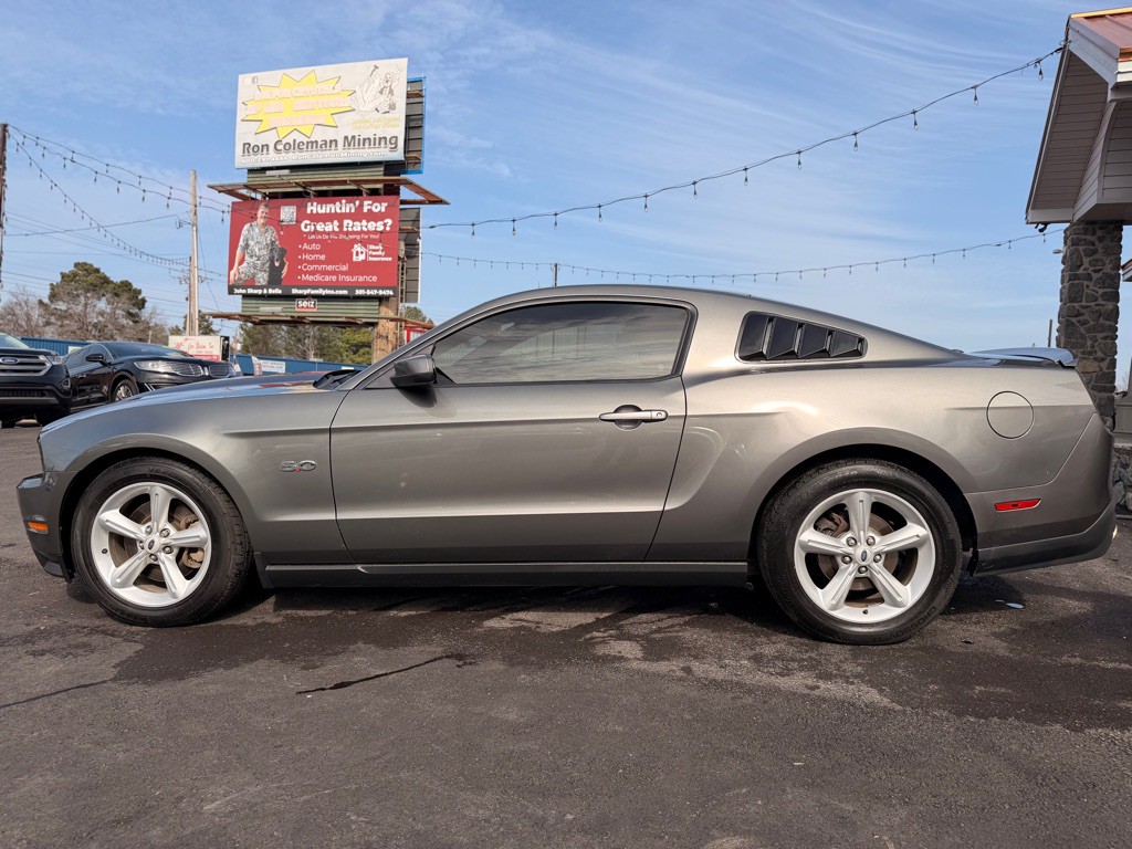 2011 Ford Mustang Image 8