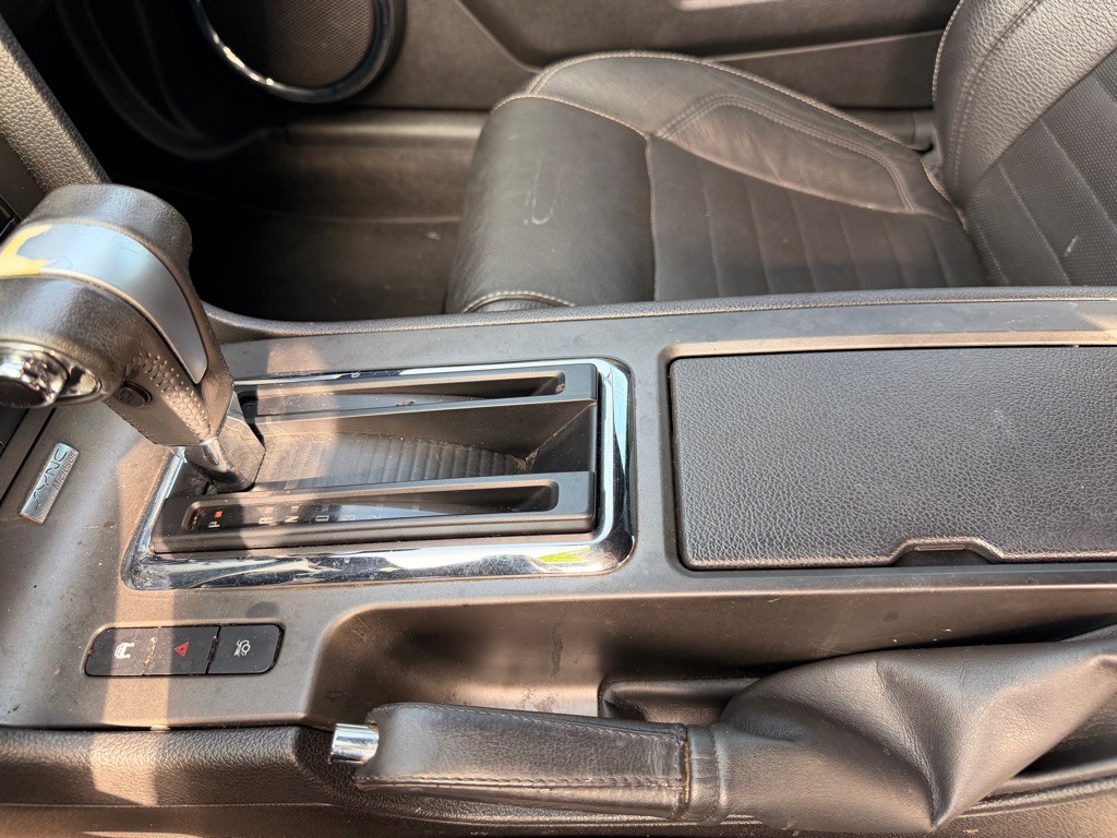 2011 Ford Mustang Image 17