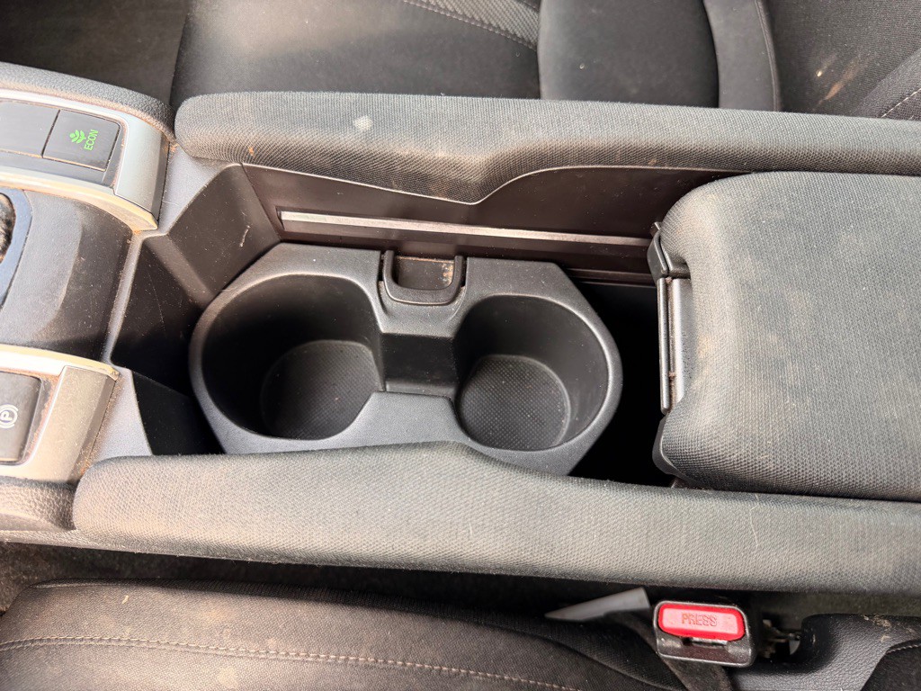 2018 Honda Civic Image 18