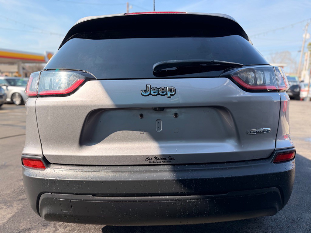 2019 Jeep Cherokee Image 6