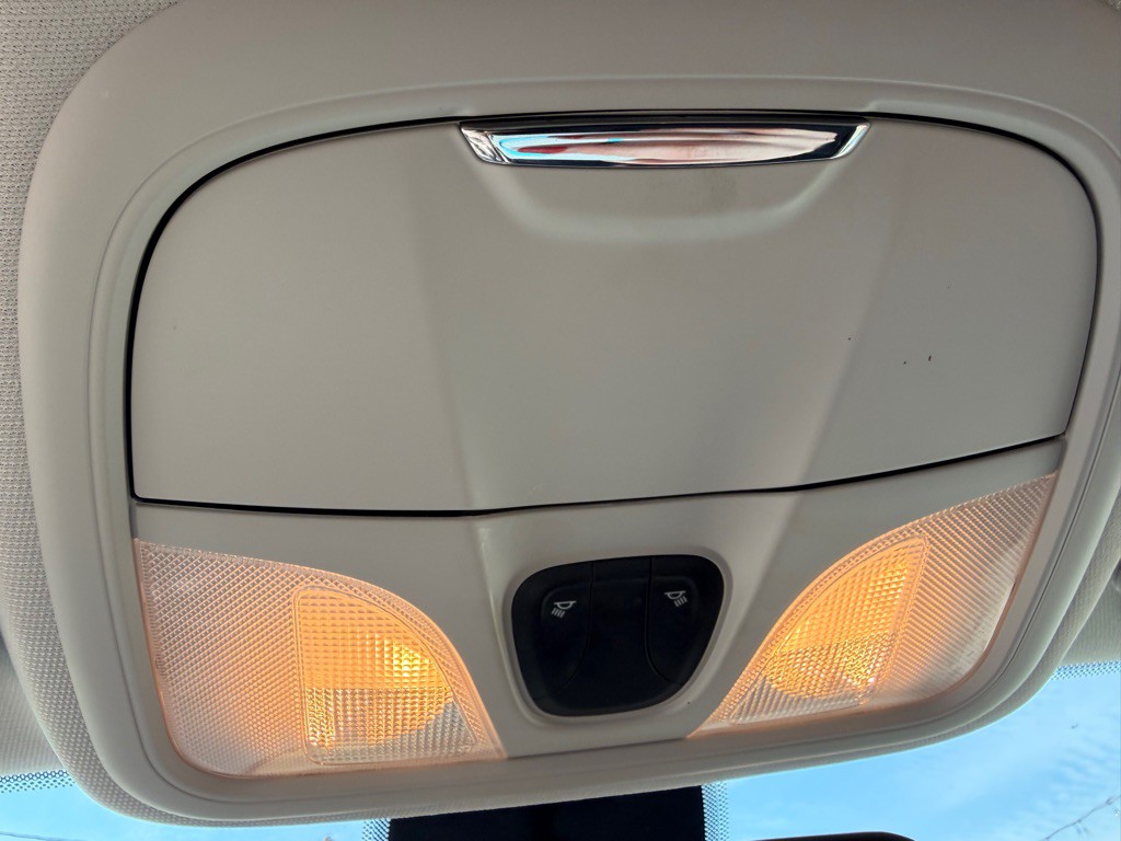 2019 Jeep Cherokee Image 27