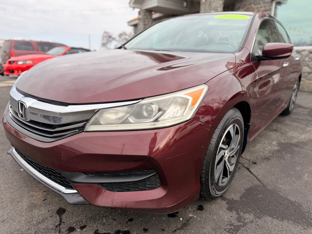 2017 Honda Accord Image 1