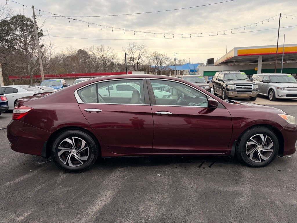 2017 Honda Accord Image 4